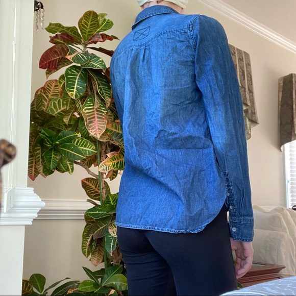 Denim Button-up - Picture 4 of 10